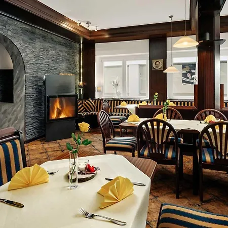 Park Cafe Reichl Szálloda