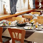 Otel Park Cafe Reichl